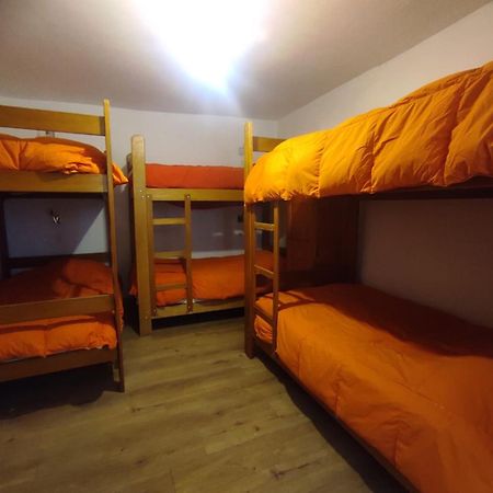 Flying Dog Hostel Куско Екстер'єр фото