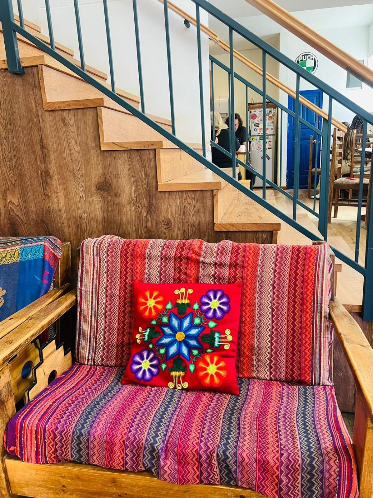 Flying Dog Hostel Куско Екстер'єр фото