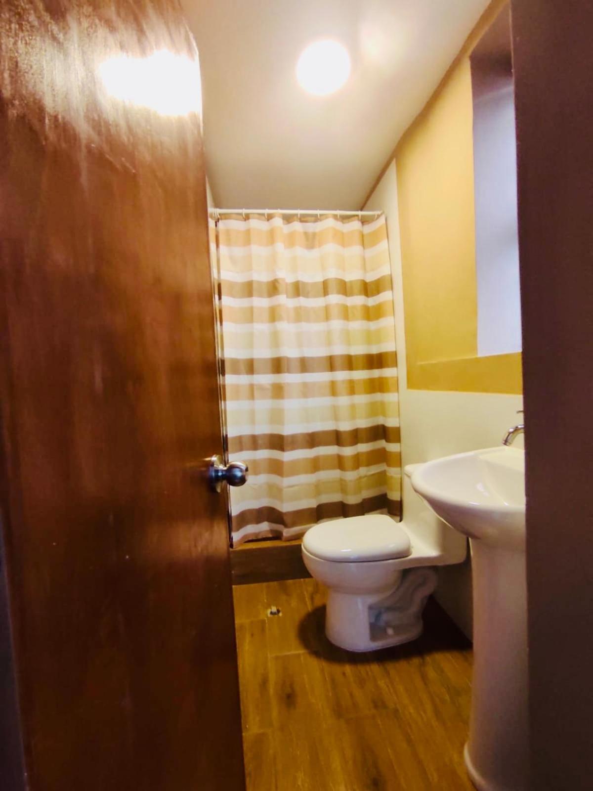 Flying Dog Hostel Куско Екстер'єр фото